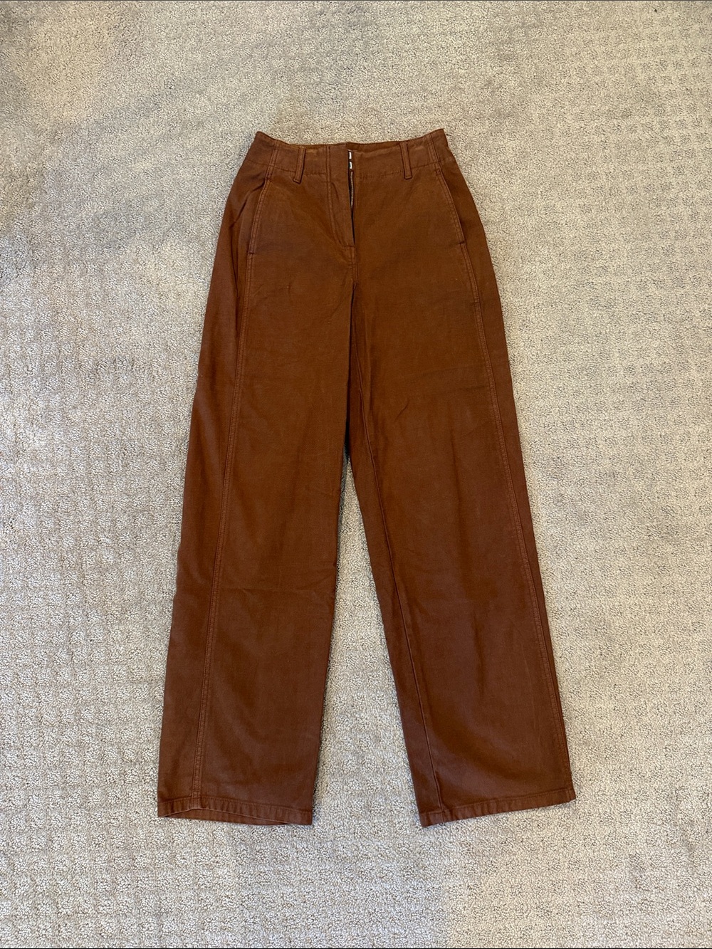 wilfred free (aritzia) brown ascendant pant